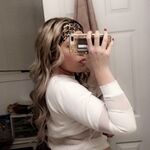 Melanie - instagram username