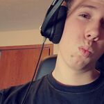 Goldenrooster21 - snapchat username