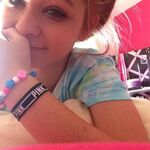 23carla07 - kik username