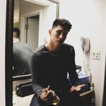 Jonathaanbruh - instagram username