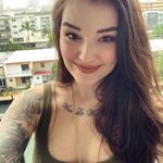 Claudias002 - kik username