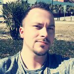 Jimhot87 - kik username