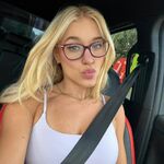 Elle - snapchat username