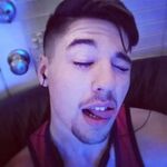 Izaiah - kik username