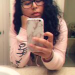 Yvette - kik username