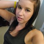 KeelyM0 - kik username