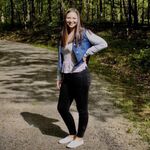 Allie Stell - instagram username