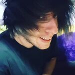 Amuyeki - kik username