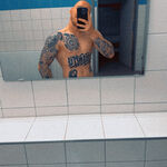 adrian_2712 - kik username