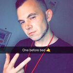 Hallzahall - instagram username