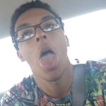 AidenQue - kik username