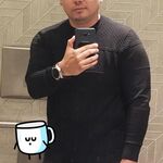 johnnyballez - instagram username