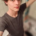 Danikarani - kik username