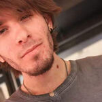 xleatz - kik username