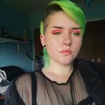 Add me only if your serious about money  - snapchat username