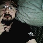 Sam Bones - kik username